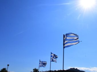 Καιρός σήμερα 16/4: Ψήσιμο του οβελία με βροχές, καταιγίδες και… χιόνια – Από πότε θα αρχίσουν να «σκεπάζουν» τα φαινόμενα όλη την χώρα